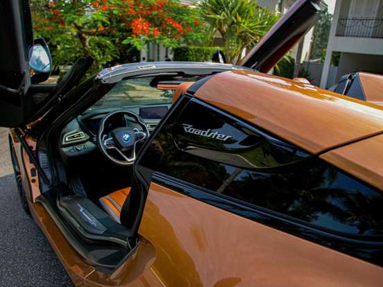 BMW i8